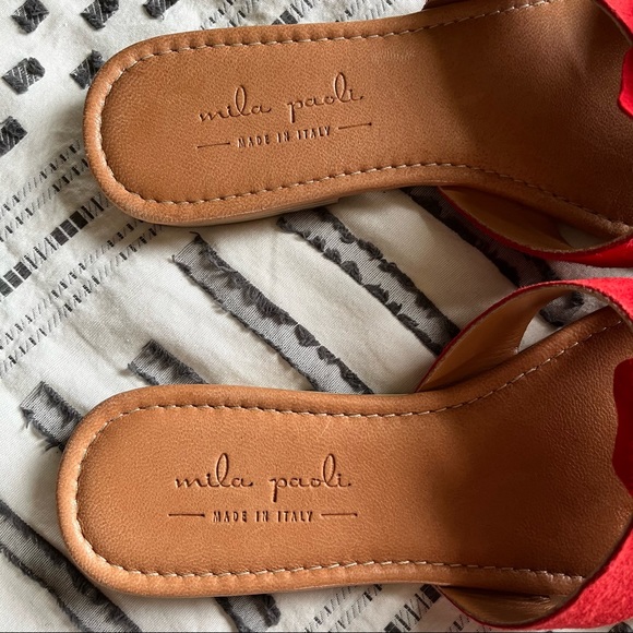 Mila Paoli red slide sandals shoes flower - Picture 3 of 4